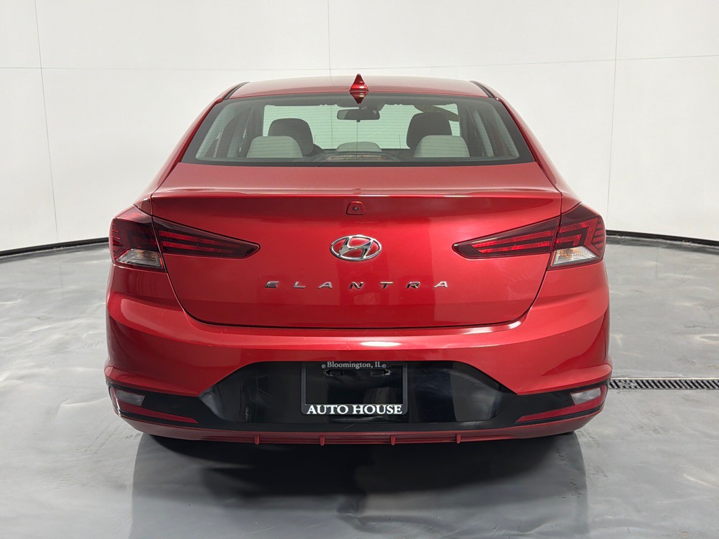 2019 Hyundai Elantra Image 6