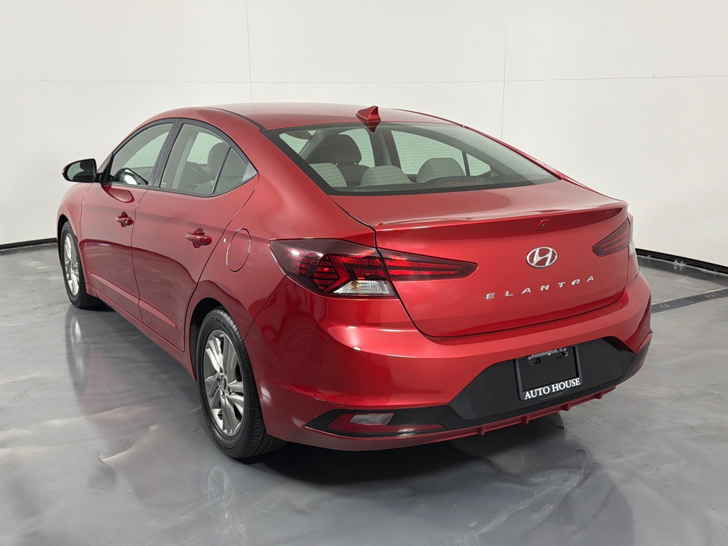 2019 Hyundai Elantra Image 7