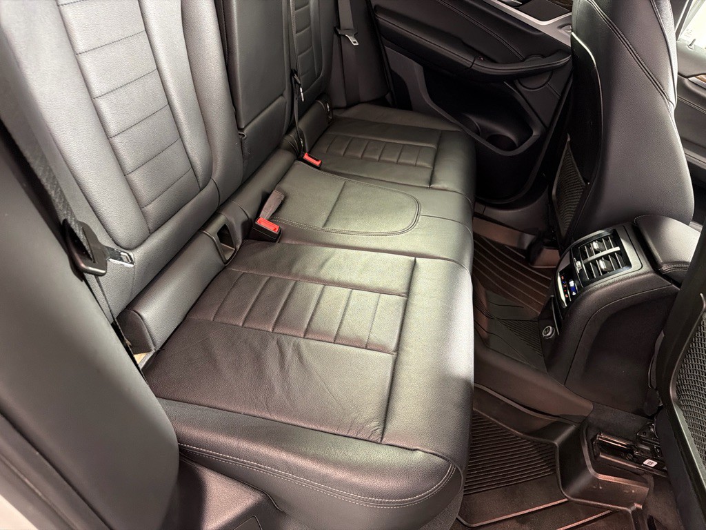 2019 BMW X3 Image 22