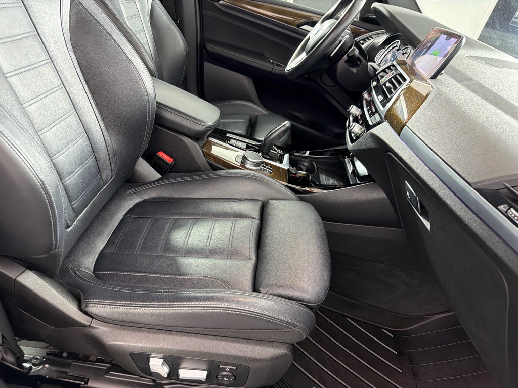 2019 BMW X3 Image 24