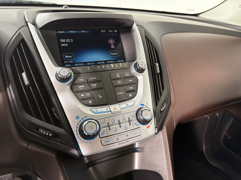 2015 Chevrolet Equinox Image 14
