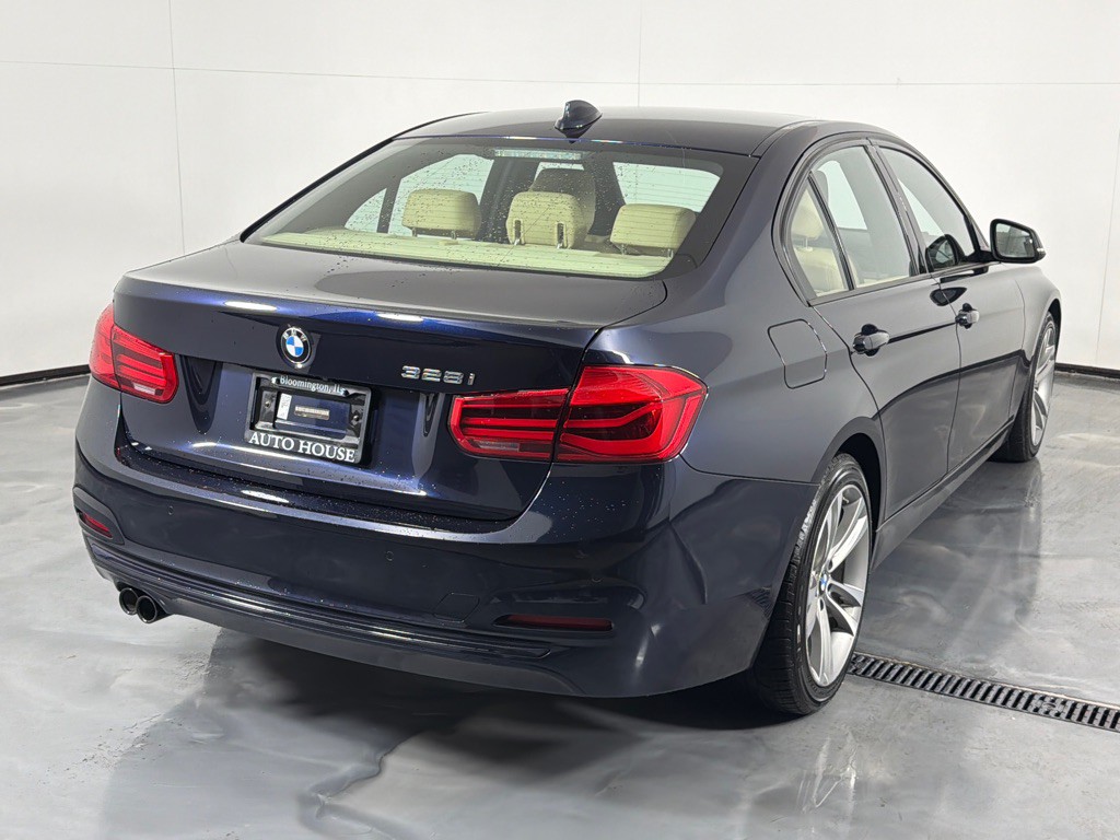 2016 BMW 3 Series Image 5