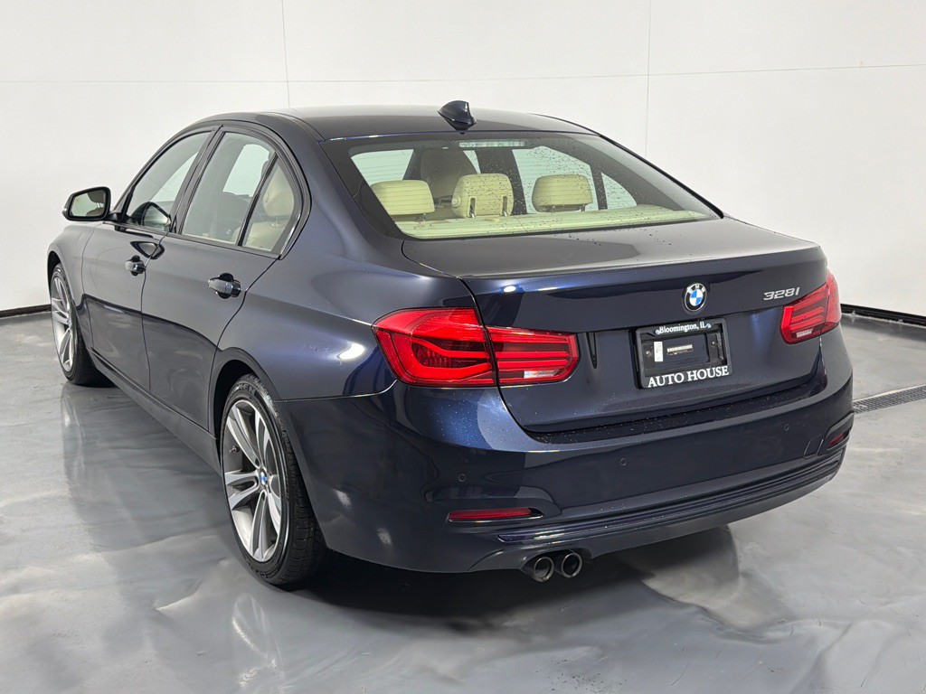 2016 BMW 3 Series Image 7