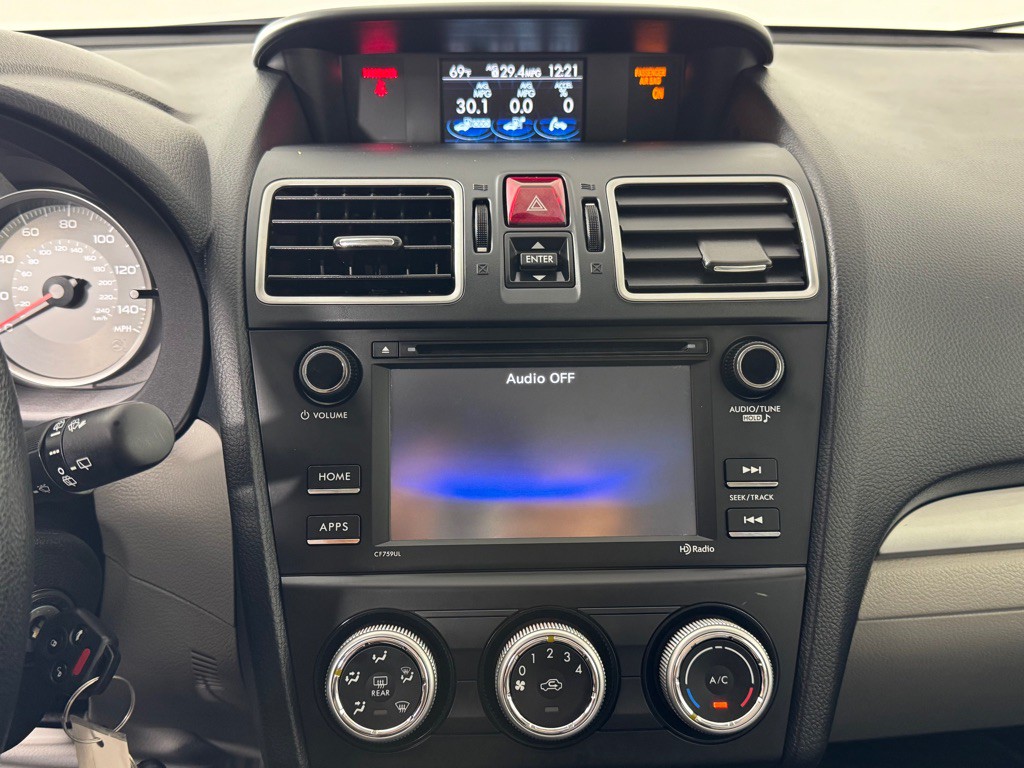 2018 Subaru Forester Image 15