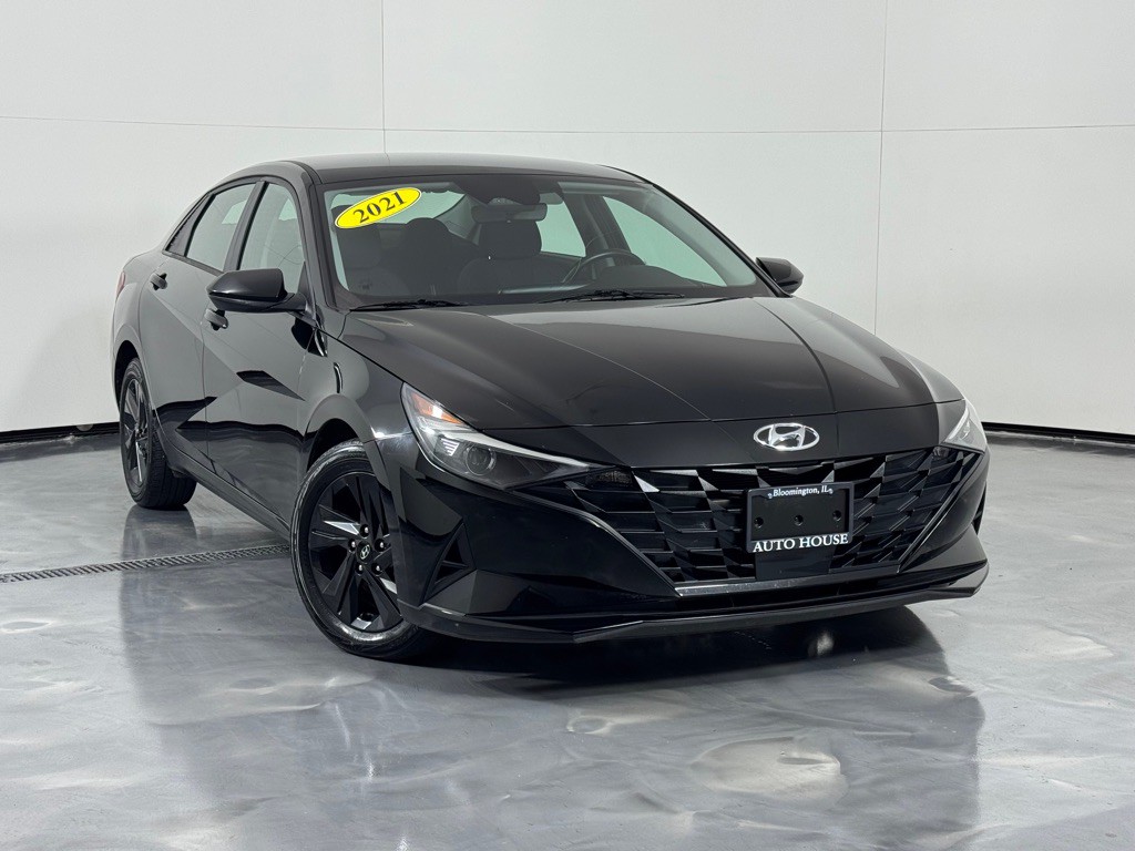 2021 Hyundai Elantra Image 2