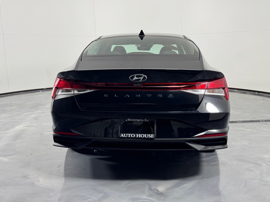 2021 Hyundai Elantra Image 6