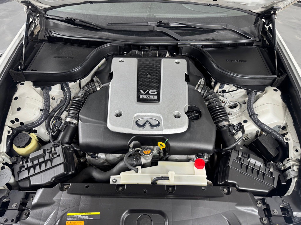 2015 INFINITI Q40 Image 23