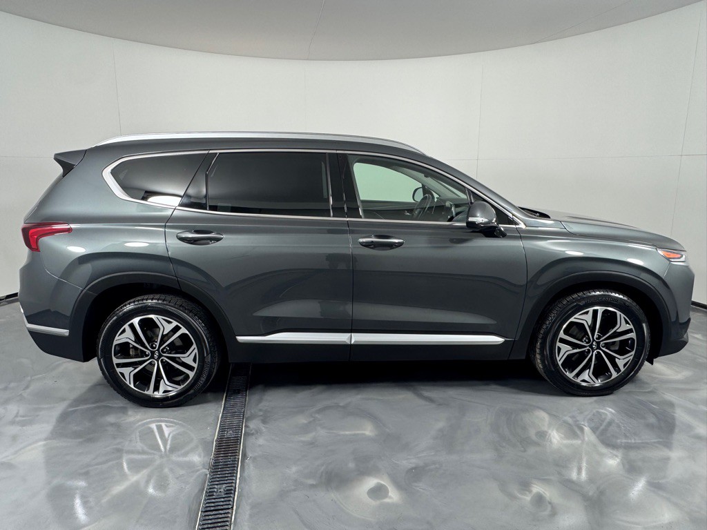 2019 Hyundai Santa Fe Image 4
