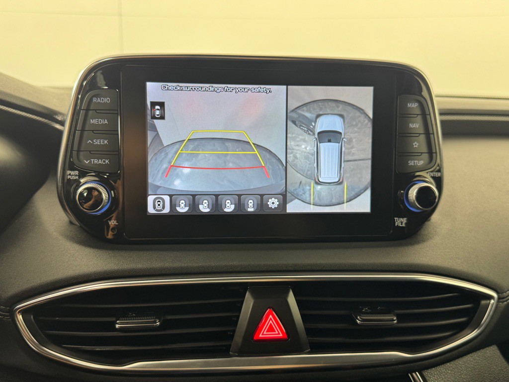2019 Hyundai Santa Fe Image 16