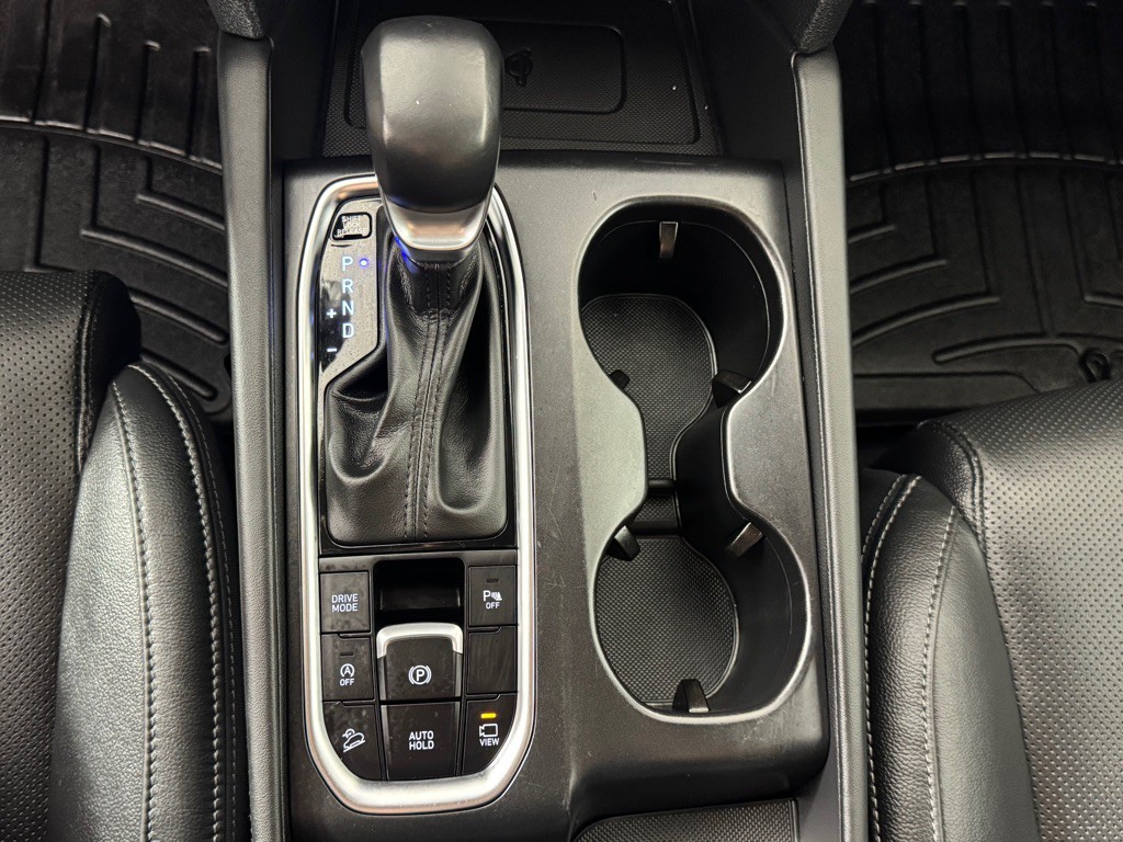 2019 Hyundai Santa Fe Image 17