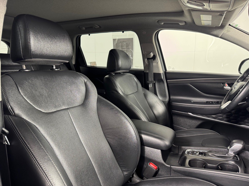 2019 Hyundai Santa Fe Image 25