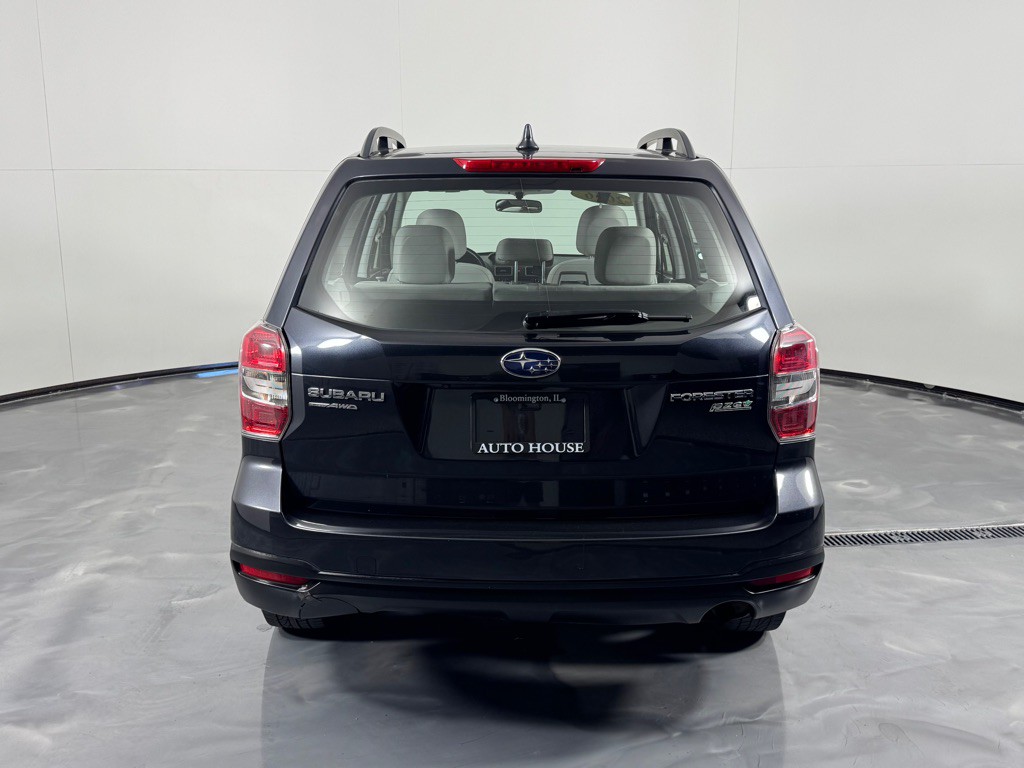 2016 Subaru Forester Image 6