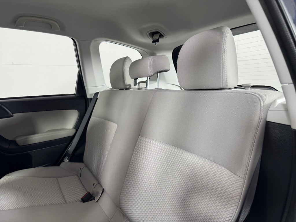2016 Subaru Forester Image 20