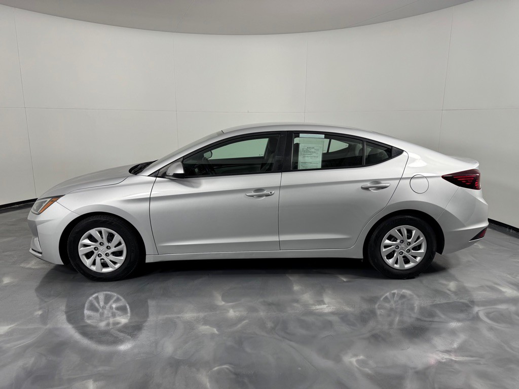 2019 Hyundai Elantra Image 8