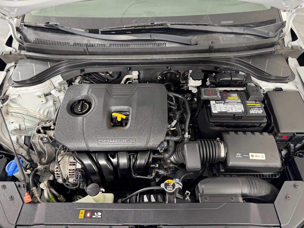 2019 Hyundai Elantra Image 26