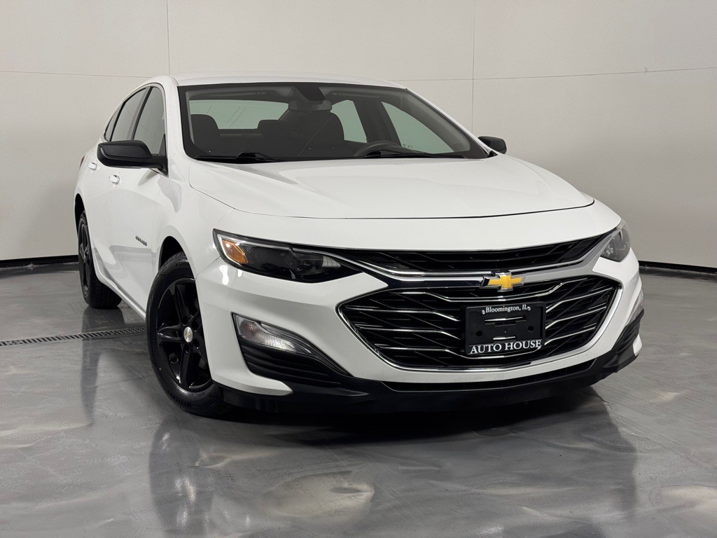 2020 Chevrolet Malibu Image 2