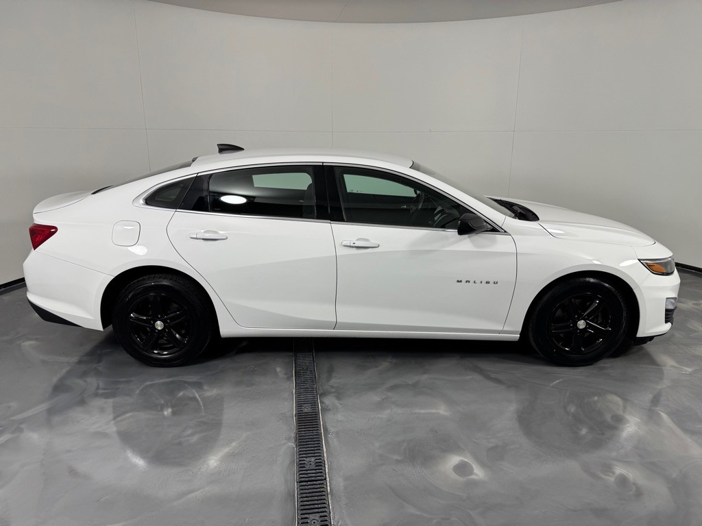 2020 Chevrolet Malibu Image 4