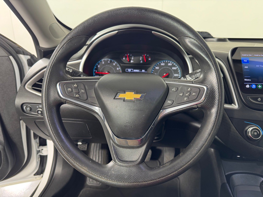 2020 Chevrolet Malibu Image 14