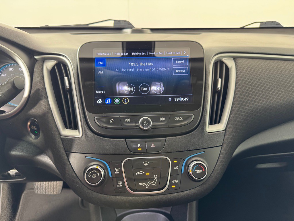 2020 Chevrolet Malibu Image 15