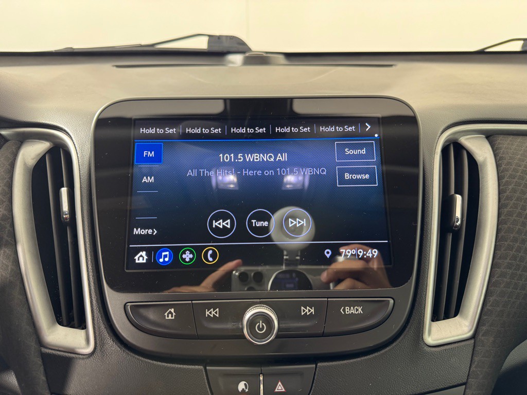 2020 Chevrolet Malibu Image 16