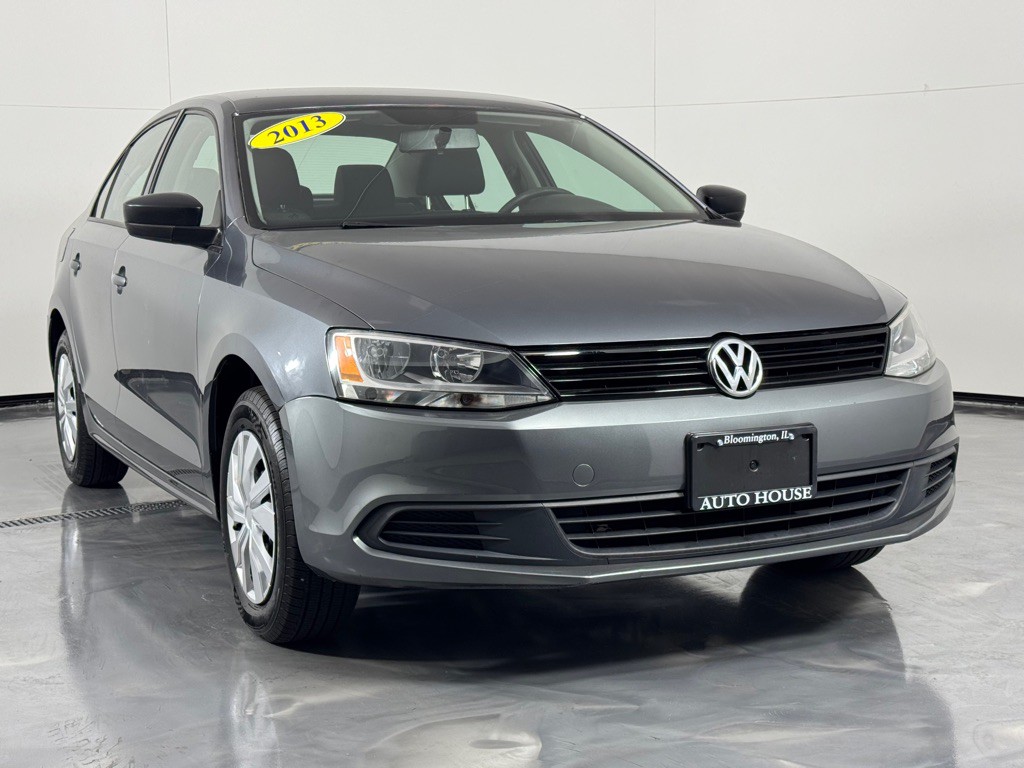 2013 Volkswagen Jetta Image 3