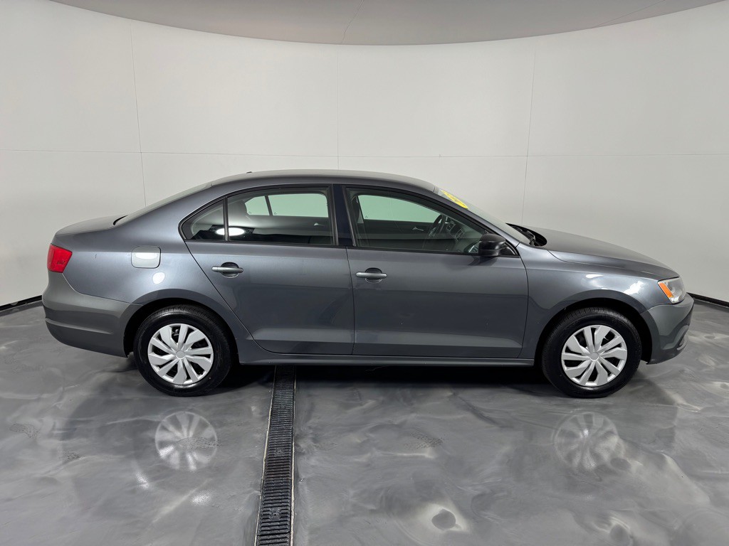 2013 Volkswagen Jetta Image 4
