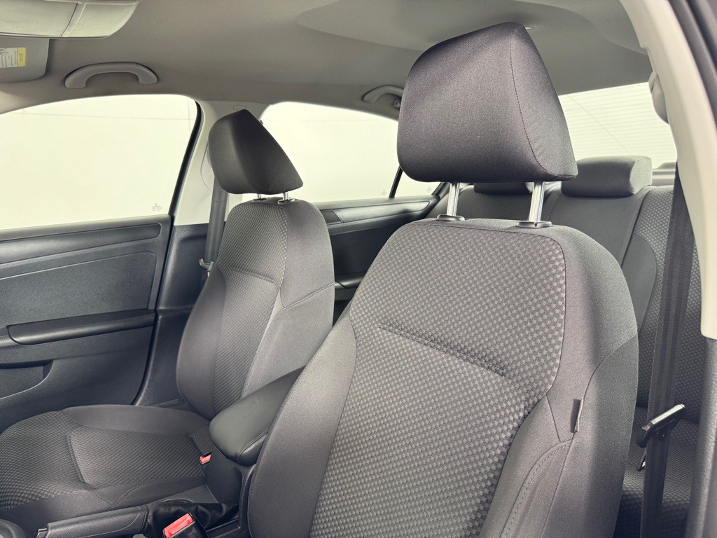 2013 Volkswagen Jetta Image 11