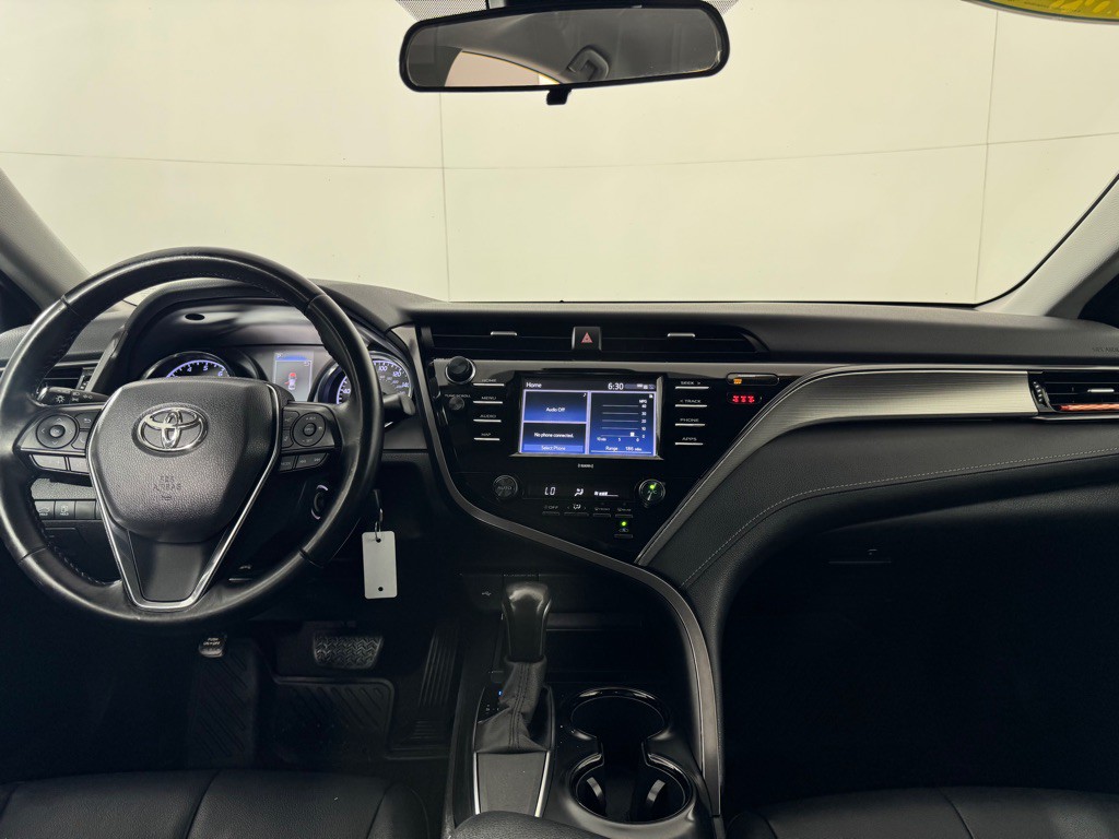 2020 Toyota Camry Image 20