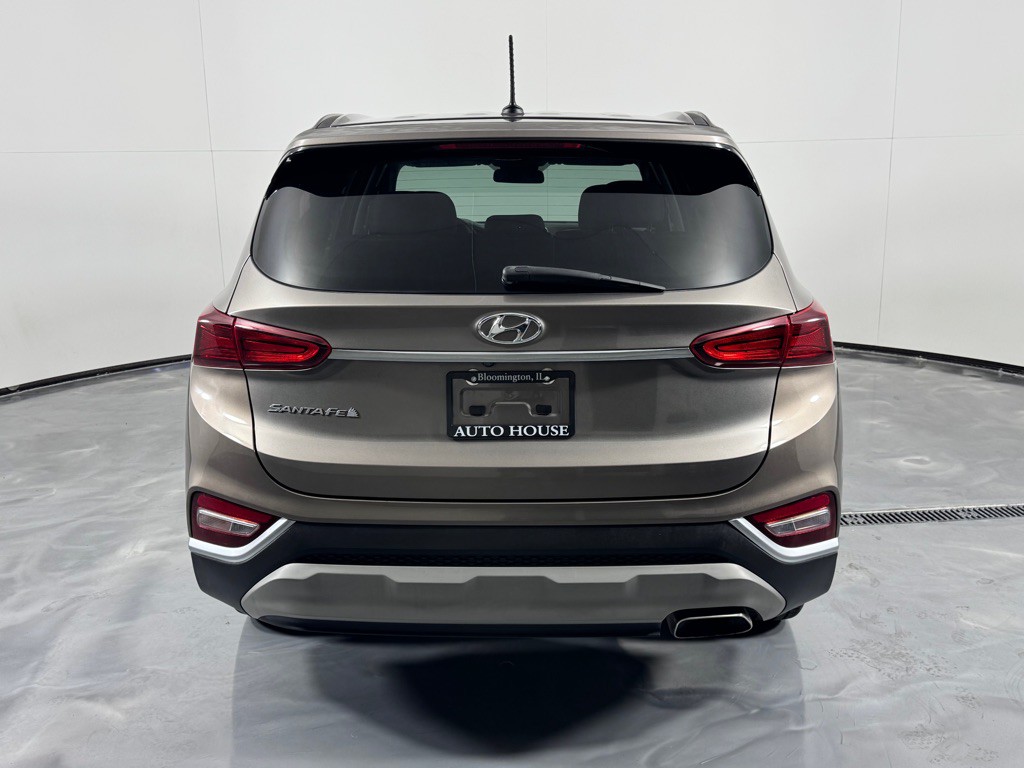 2019 Hyundai Santa Fe Image 6