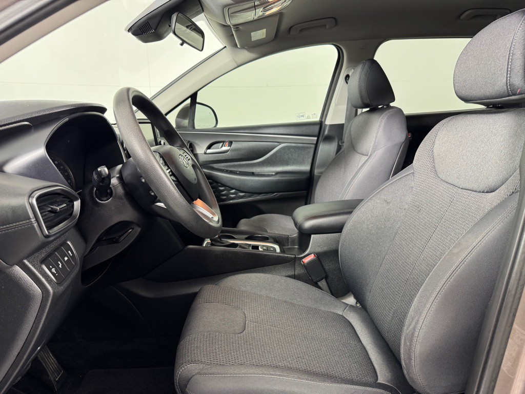 2019 Hyundai Santa Fe Image 12