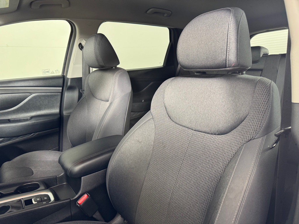 2019 Hyundai Santa Fe Image 13