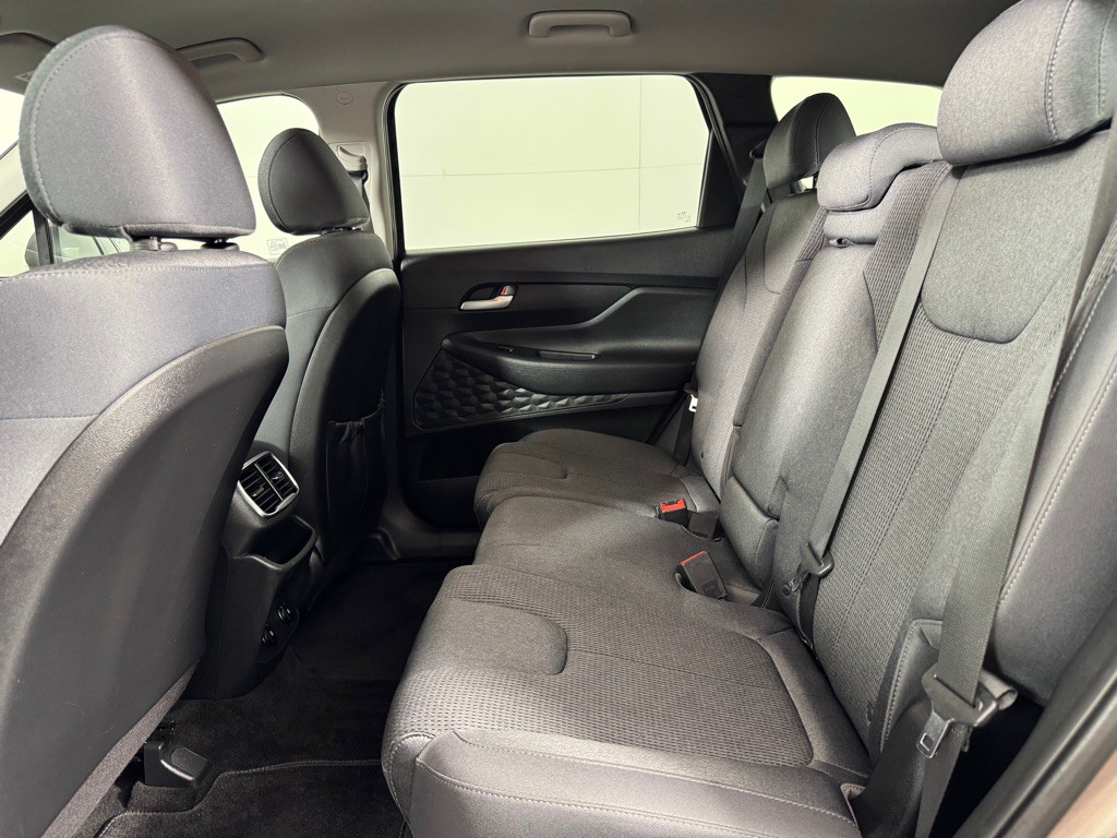 2019 Hyundai Santa Fe Image 19