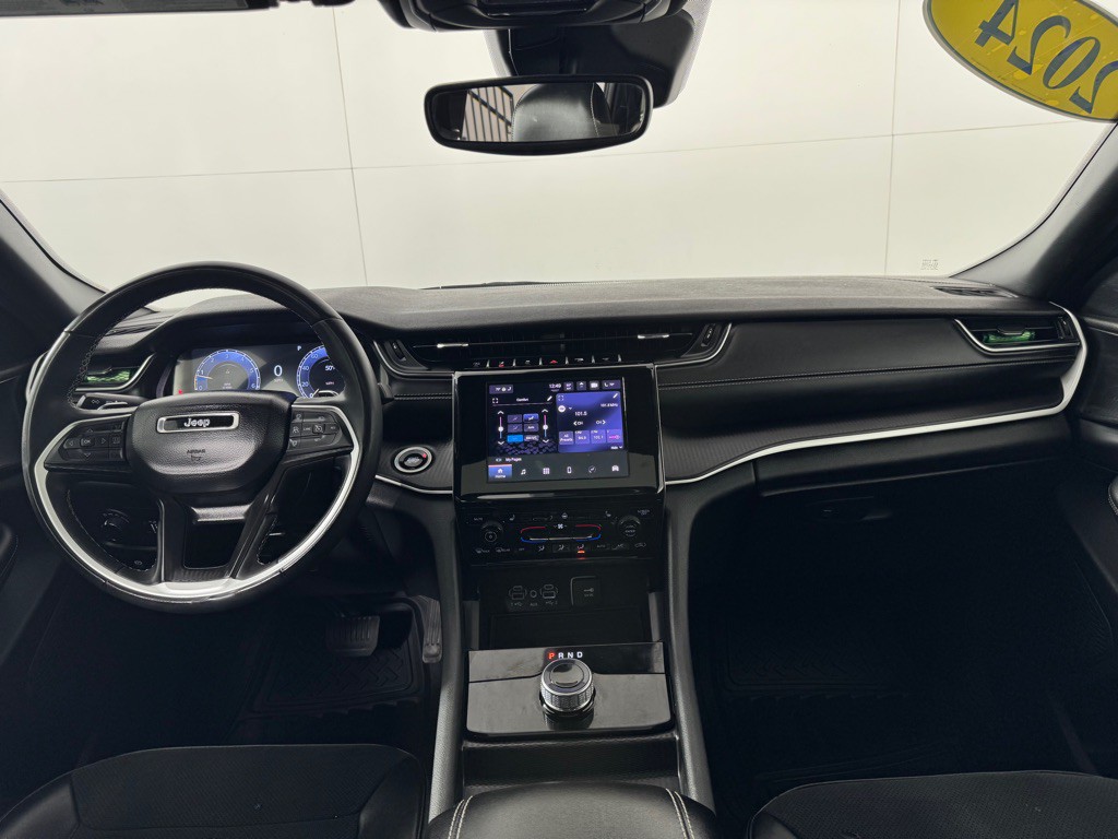 2024 Jeep Grand Cherokee Image 24