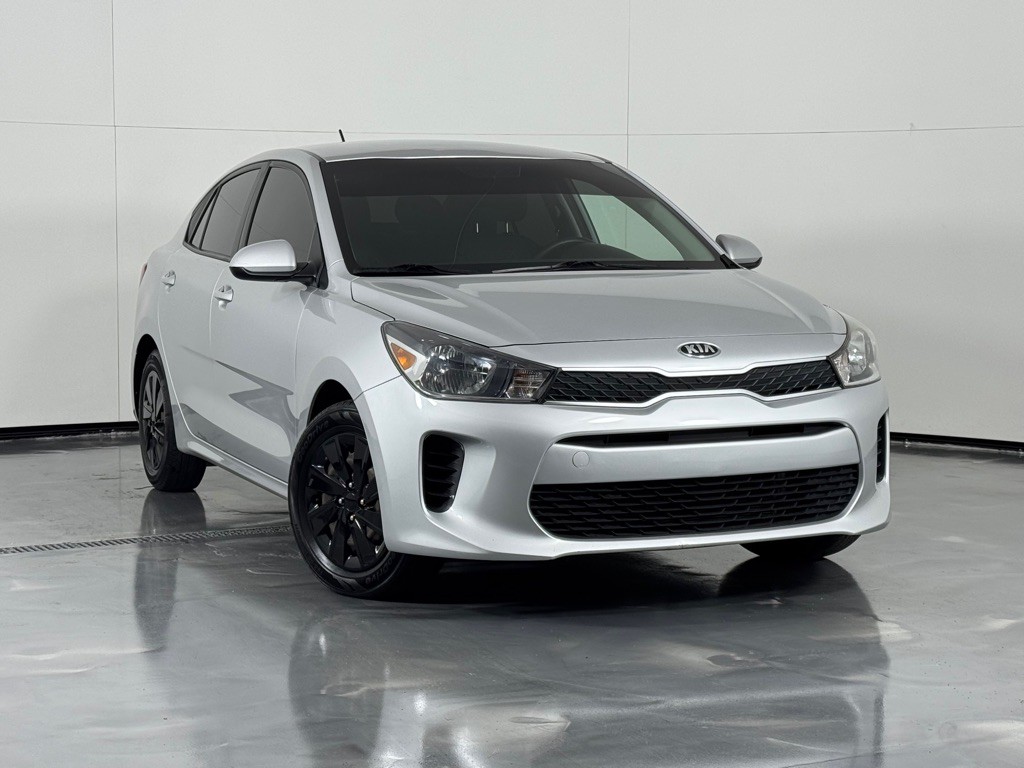 2019 Kia Rio Image 2