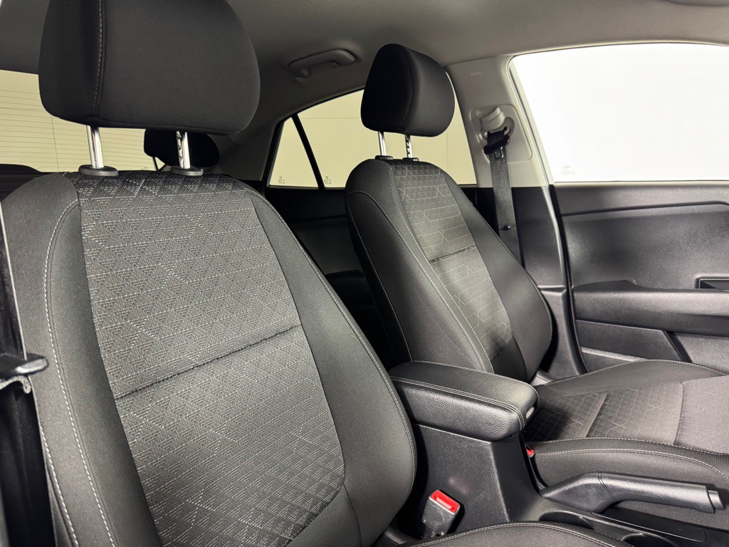 2019 Kia Rio Image 25