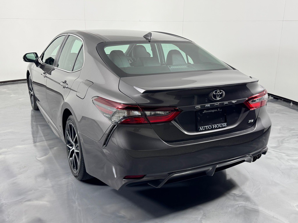 2022 Toyota Camry Image 7