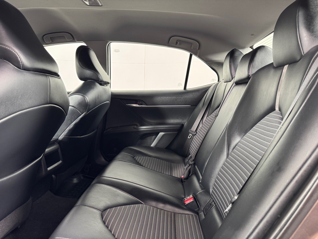 2022 Toyota Camry Image 19