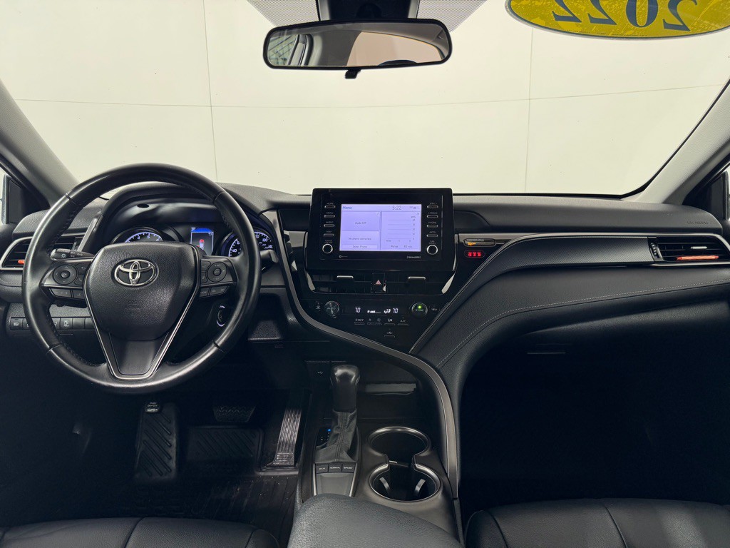 2022 Toyota Camry Image 21