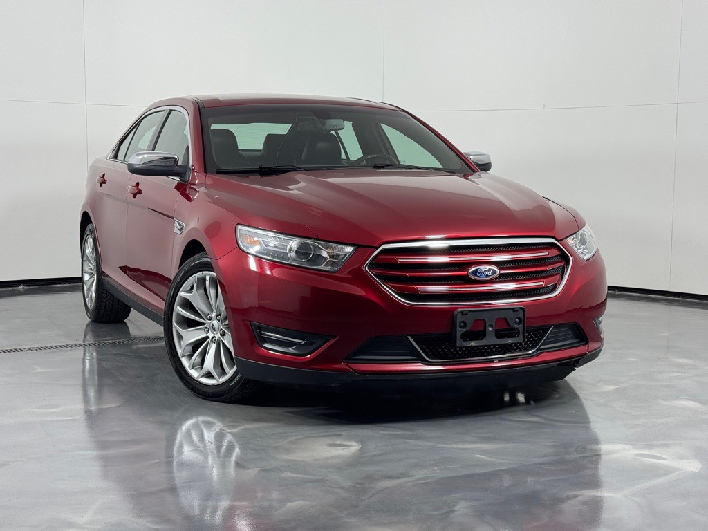 2013 Ford Taurus Image 2