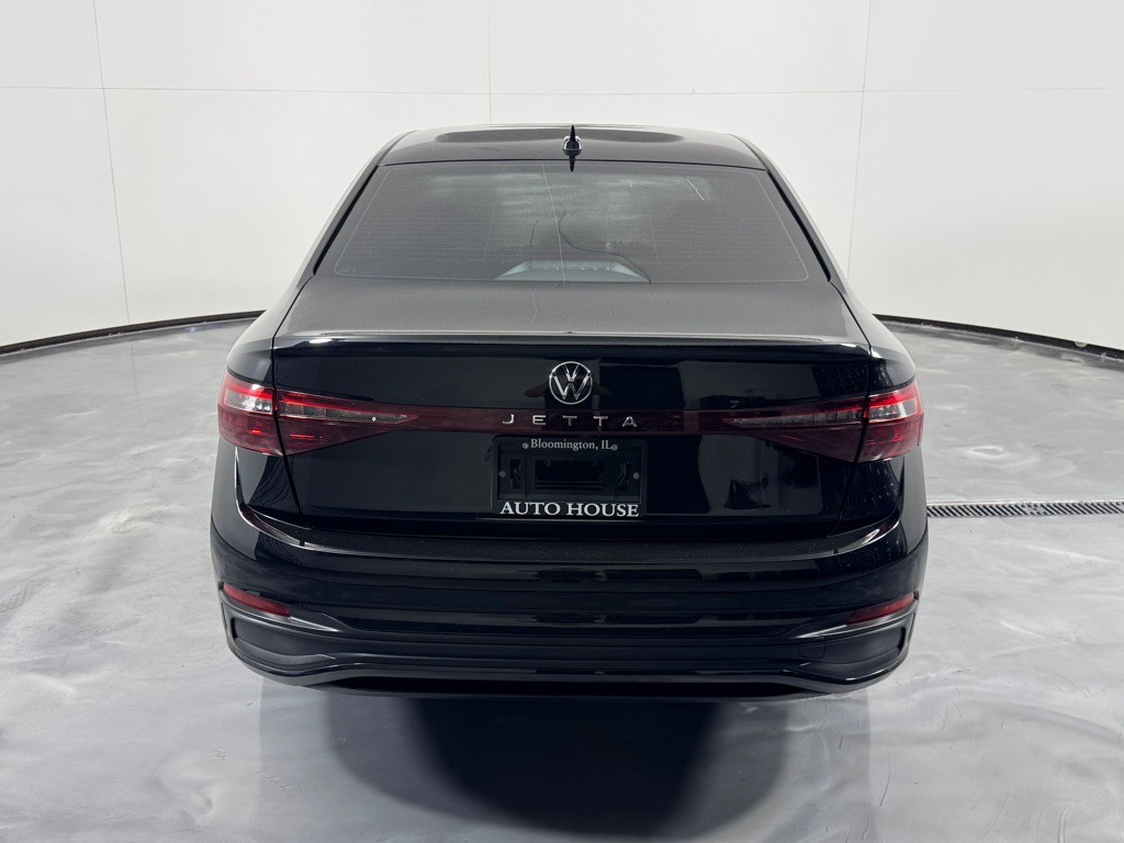 2026 Volkswagen Jetta Image 6