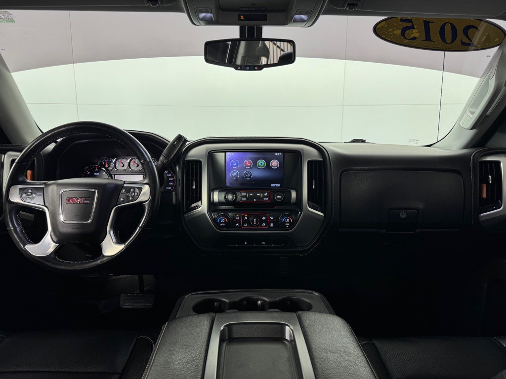 2015 GMC Sierra Image 22