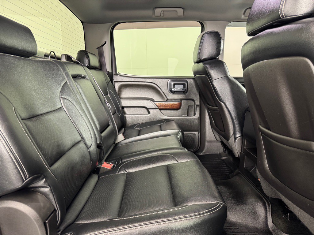2015 GMC Sierra Image 23