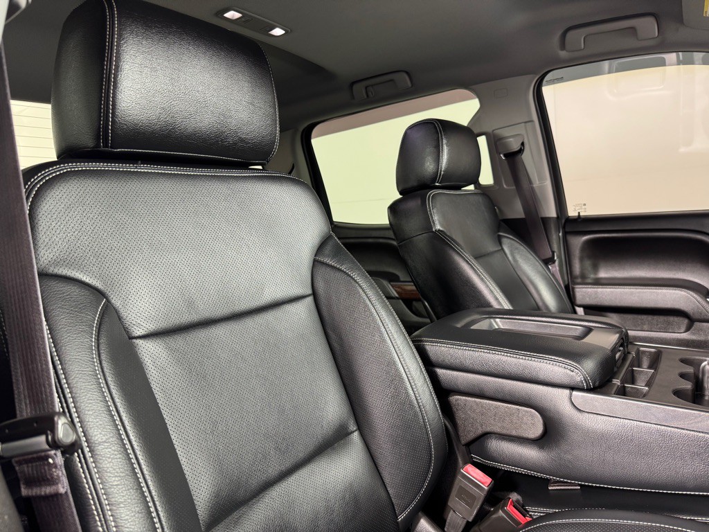 2015 GMC Sierra Image 26