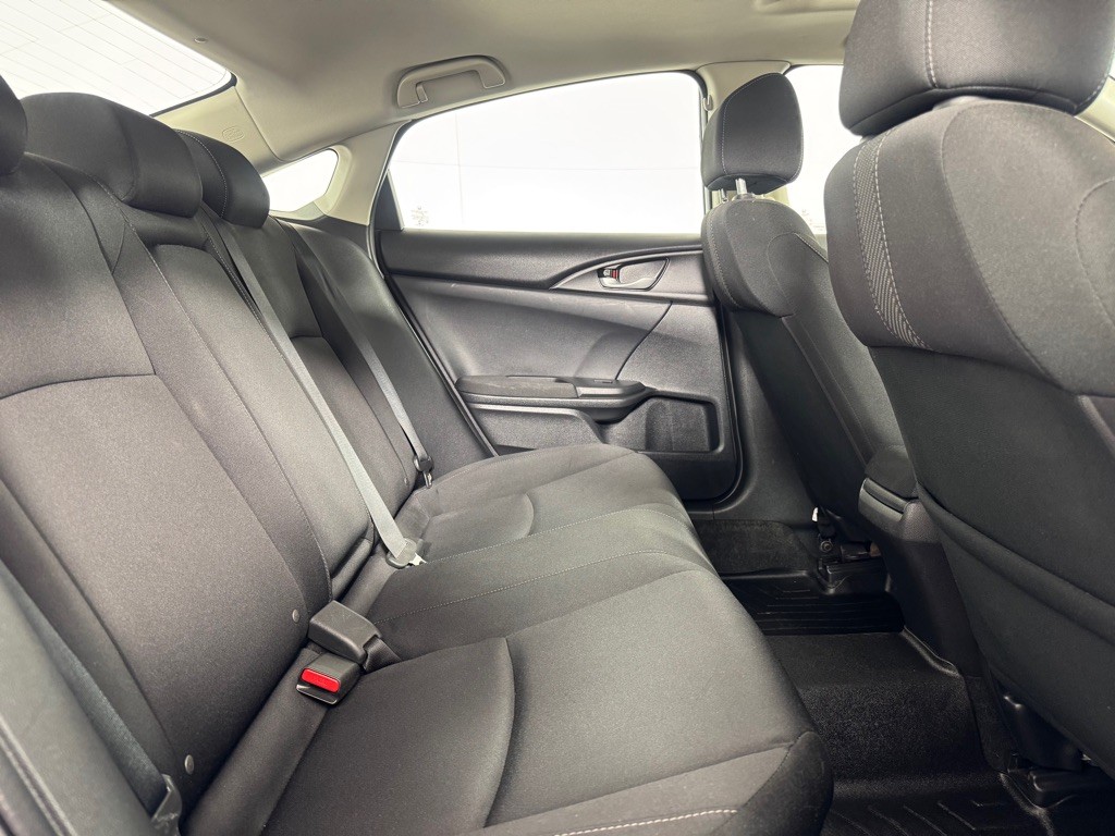 2018 Honda Civic Image 23