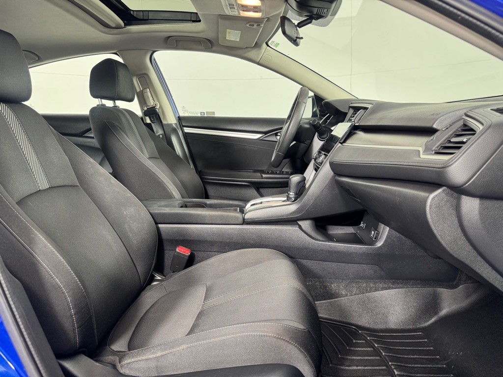 2018 Honda Civic Image 25