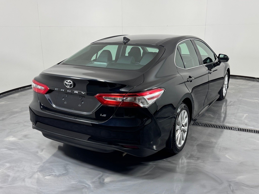 2020 Toyota Camry Image 5