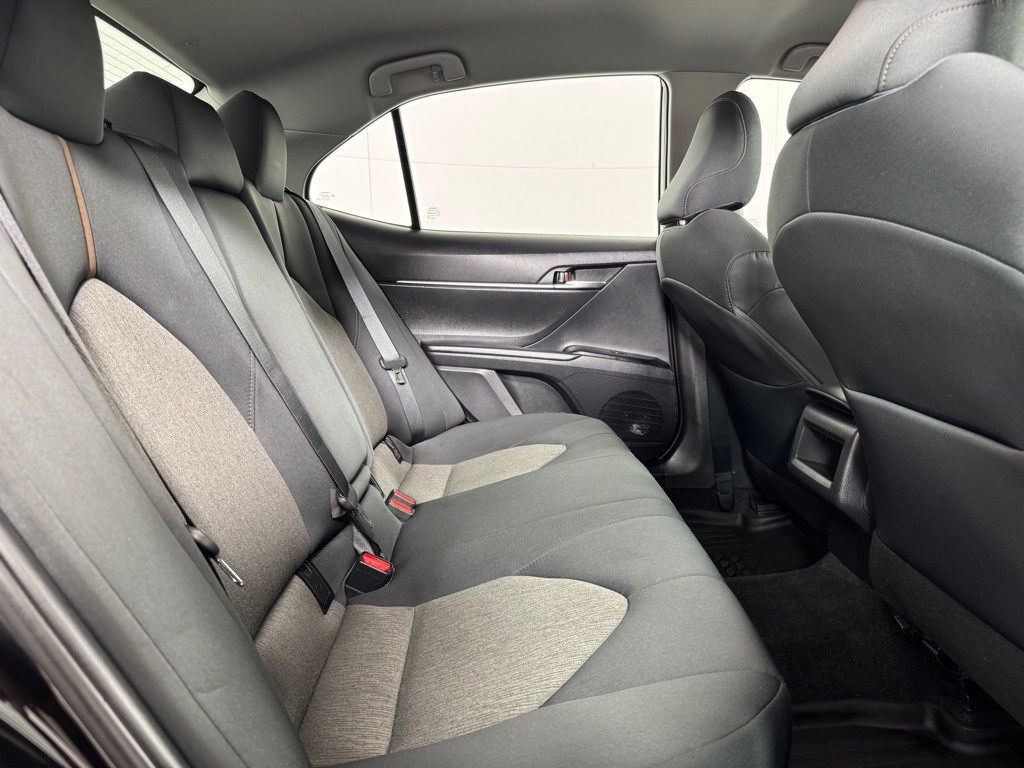 2020 Toyota Camry Image 22