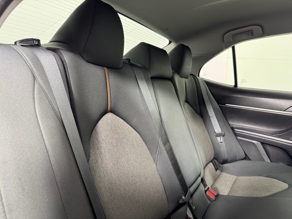 2020 Toyota Camry Image 23