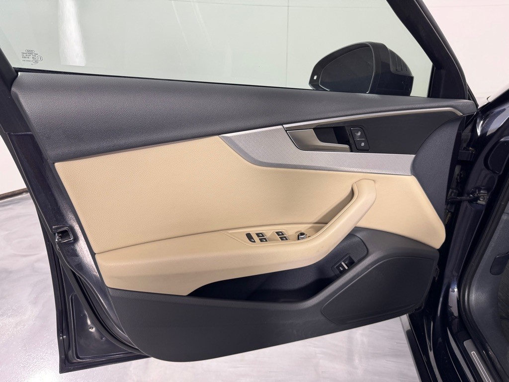 2018 Audi A4 Image 12