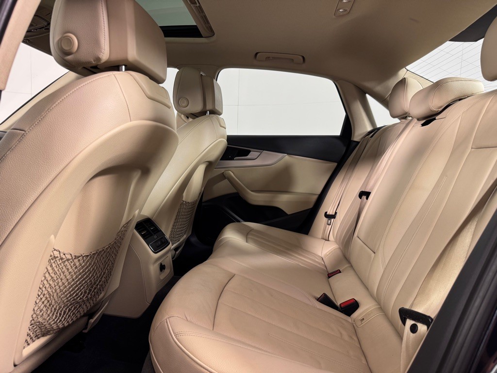 2018 Audi A4 Image 21